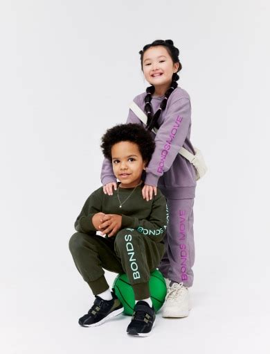 Womens, Mens, Kids, Baby Clothing .